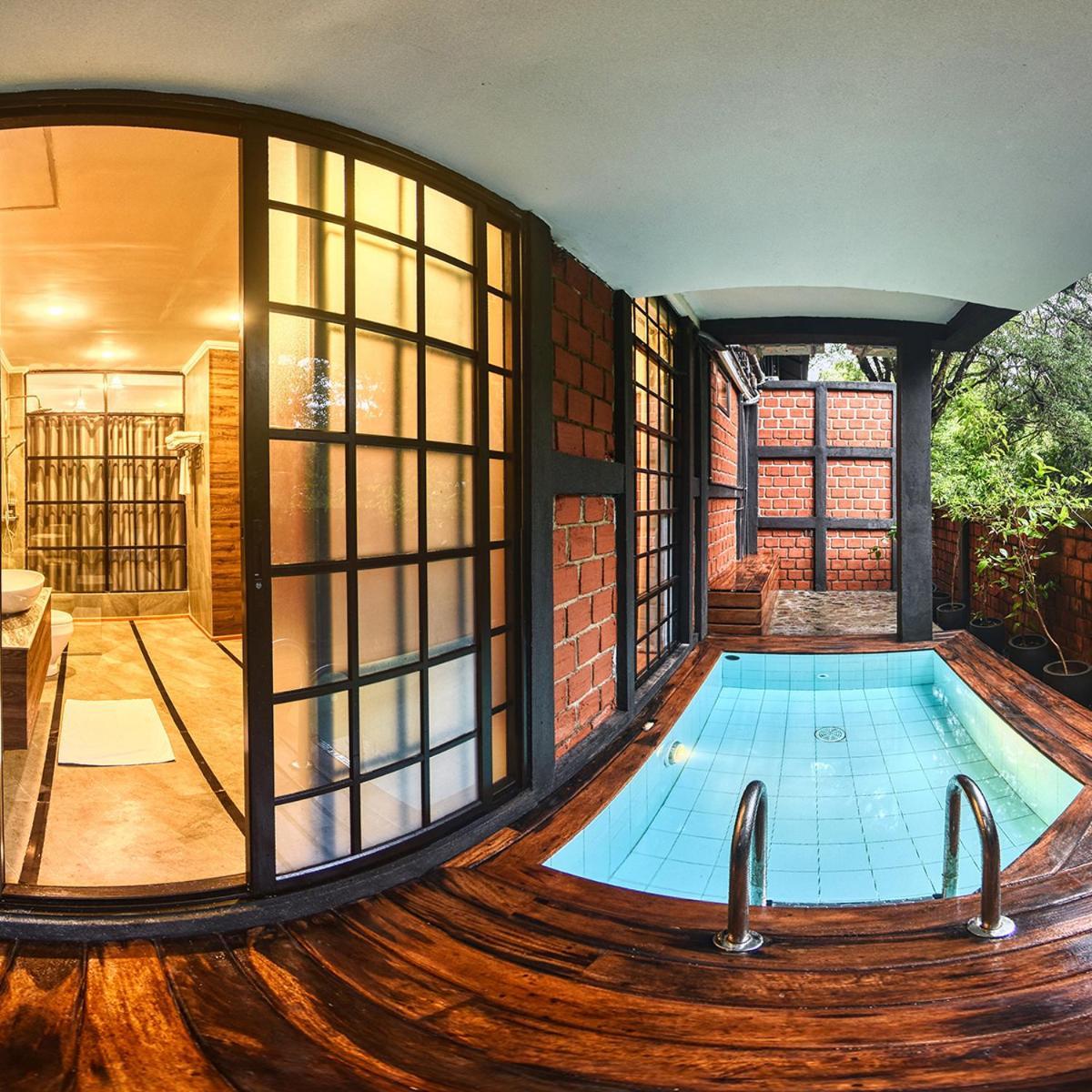 Covanro Sigiriya - Brand New Luxury Hotel מראה חיצוני תמונה