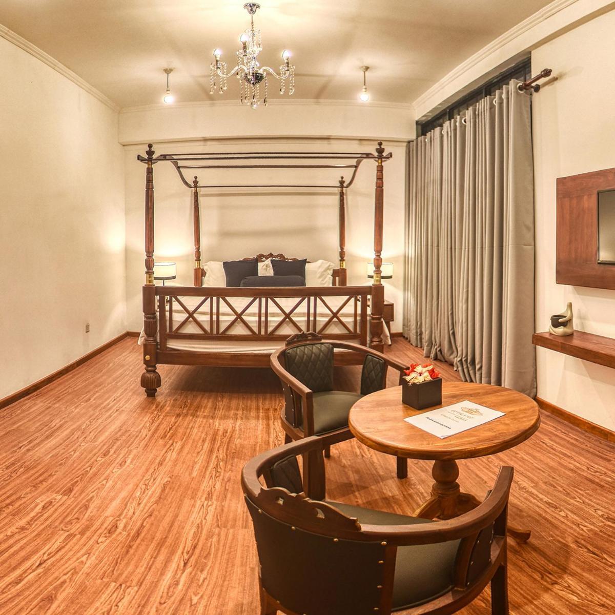 Covanro Sigiriya - Brand New Luxury Hotel מראה חיצוני תמונה