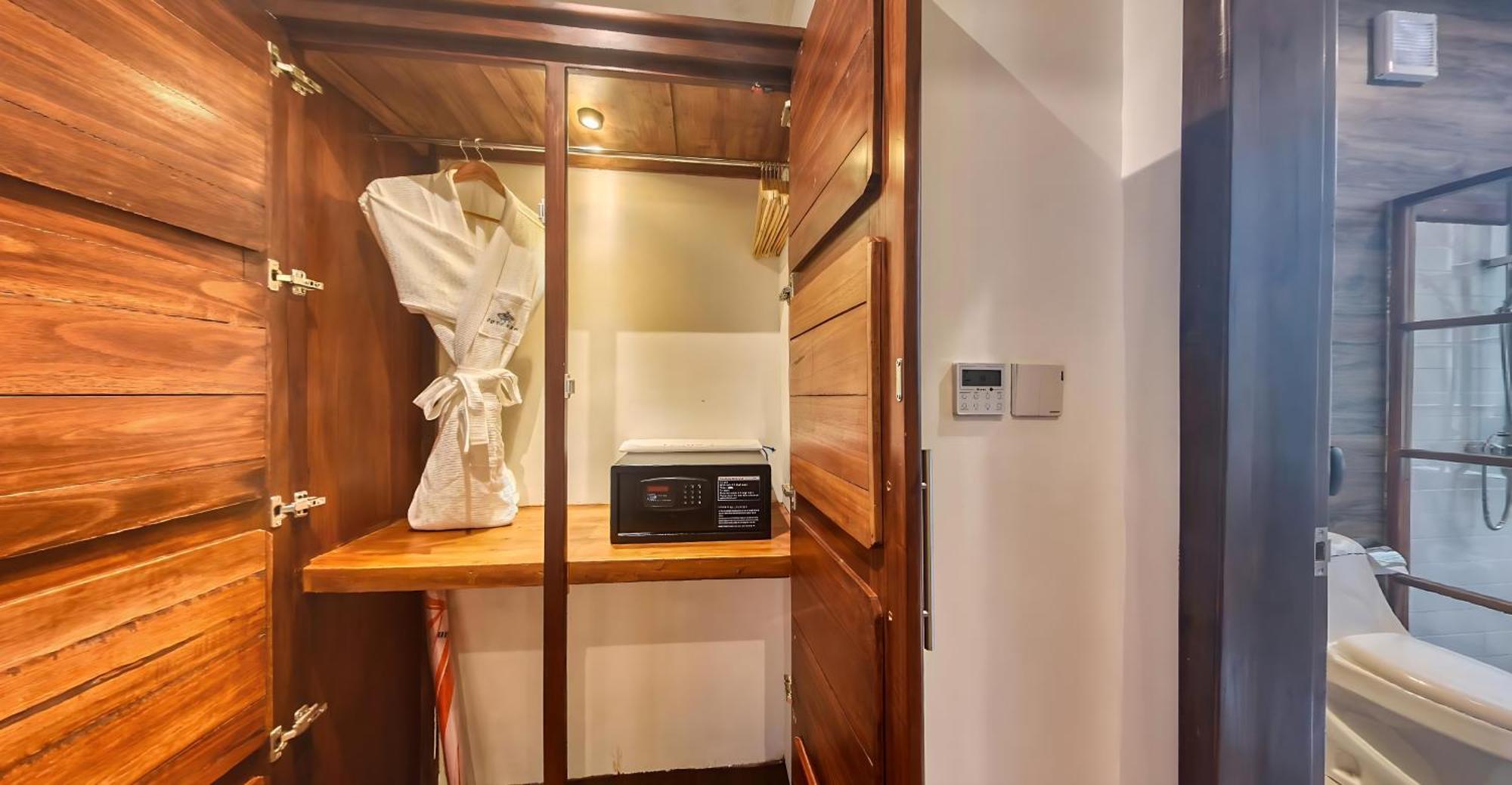 Covanro Sigiriya - Brand New Luxury Hotel מראה חיצוני תמונה